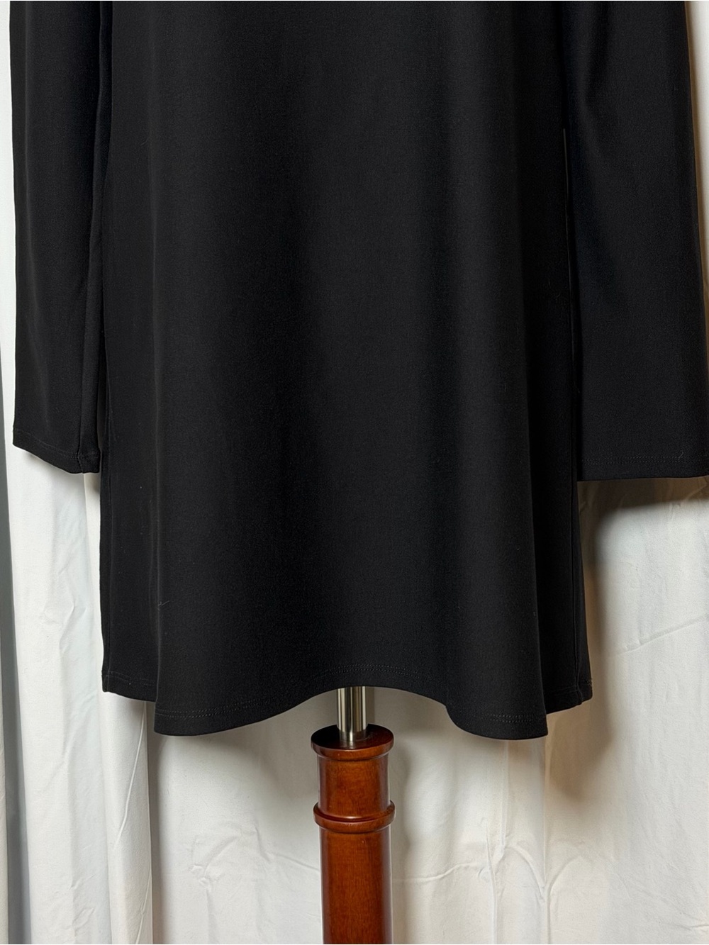 Tuckernuck Middleton Dress Black NWT Small - Picture 6 of 10